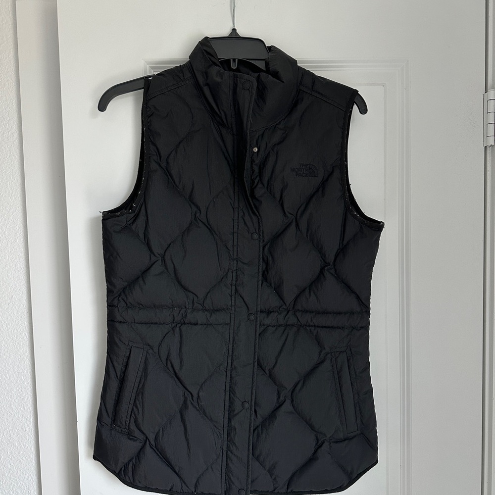 The North Face Women's Black Puffer Vest